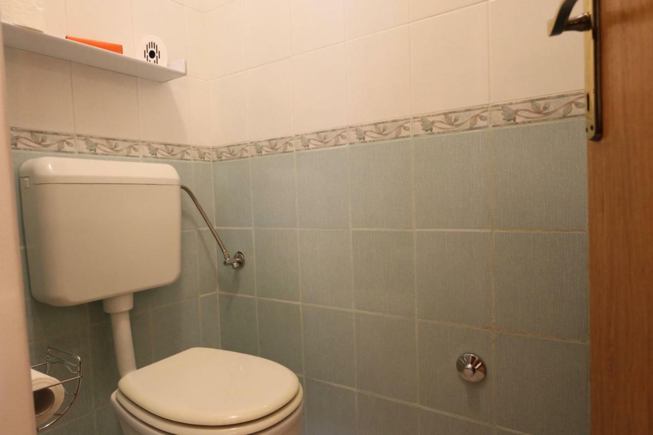 Apartment DINA Šilo Buitenkant foto